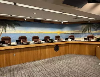 Pier Mural