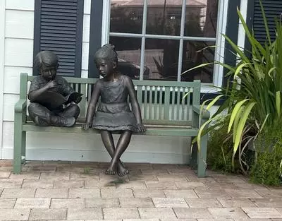 The Reading Bench